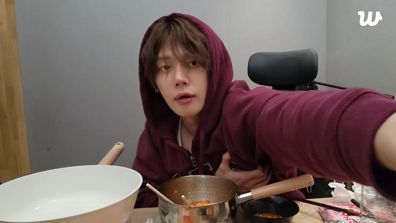 MULTI SUB] TXT WEVERSE LIVE (2026.10.08) | YEONJUN LIVE - YouTube