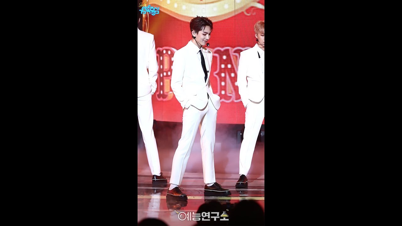 [예능연구소 직캠] 펜타곤 예뻐죽겠네 키노 Focused @쇼!음악중심_20170624 Critical Beauty PENTAGON KINO