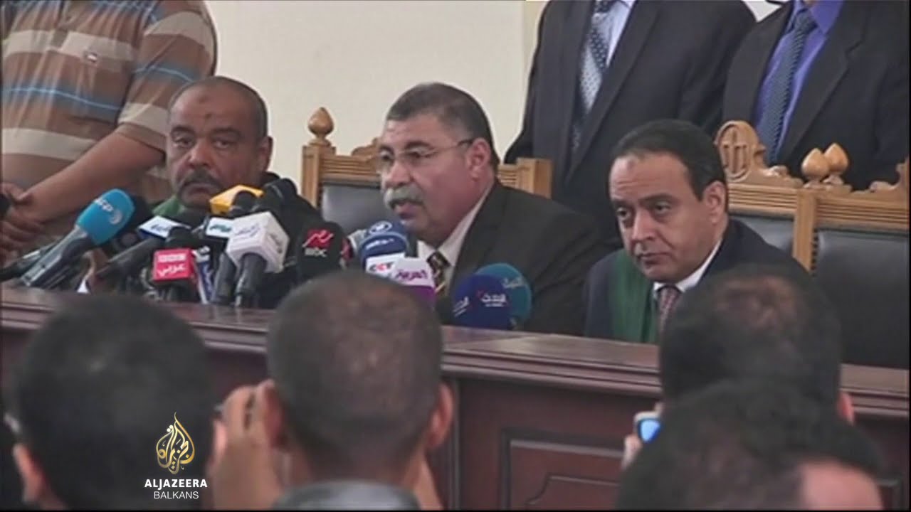 ثلاث سنوات سجن لصحفيي قناة الجزيرة
