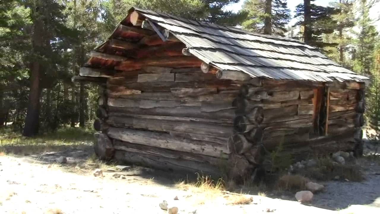Nine Lakes Basin Trip Old Patrol Cabin on Big Arroyo (27/39)