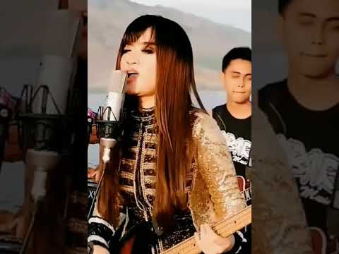 rock dangdut yg mendunia \