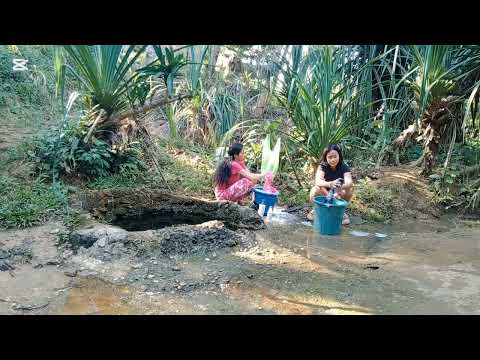 Buhay probinsya busy sa pag lalaba#palawan Buhay probinsya busy sa pag lalaba#palawan