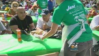 Miami Rescue Mission Preparing Meals For South Florida Homeless, Hungry