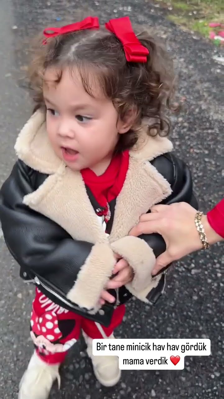 Bir tane minicik hav hav gördük mama verdik ❤️