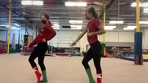 Rockin Around the Christmas Tree Dance