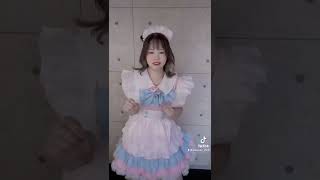 メイド服なんか一生着ない思ってたのに