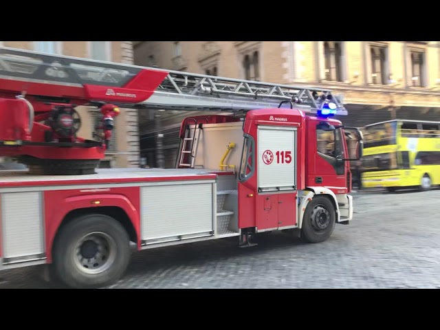 Rome, Italy - Fire trucks, hi-lo siren class=