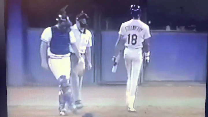 Strawberry & Davey Johnson Ejected After A Brutal ...