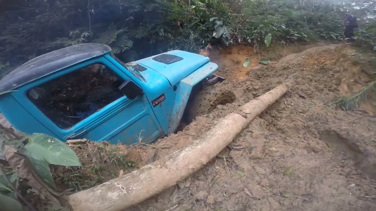 trilha de jeep rio do poncho, atoleiro pesado