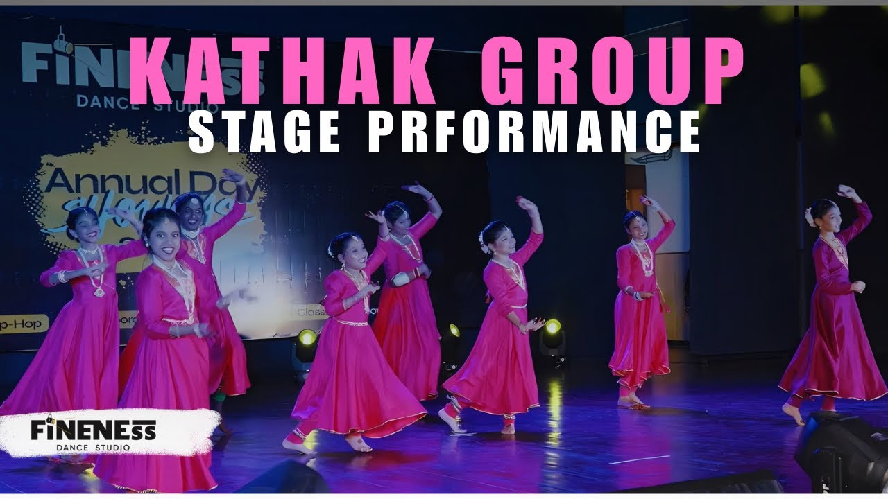KATHAK GROUP DANCE BY KIDS 🪷 | MESMERIZING CLASSICAL PERFORMANCE WITH EXPRESSIONS, TATKAR & GRACE 🩰🎶