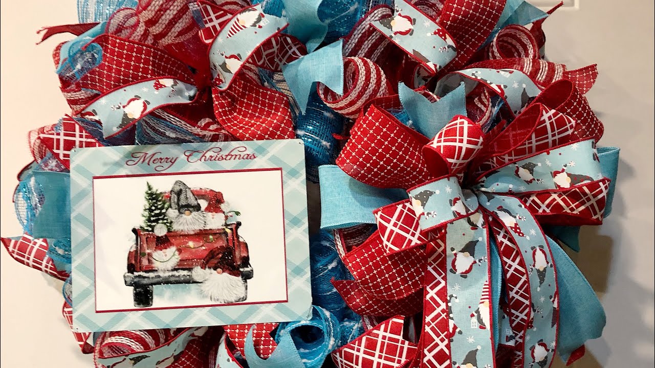 How to make a Christmas Gnome Turquoise and Red wreath from Hard