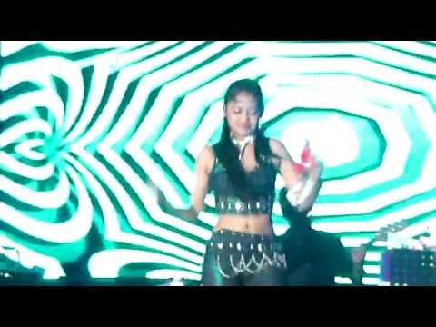 雅雅 - 感动天感动地