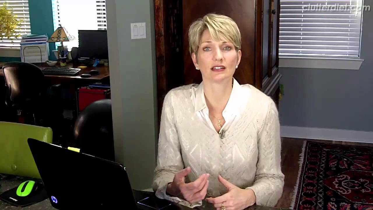 How to Start Your To-Do List and Reduce Your Stress! | Clutter Video Tip