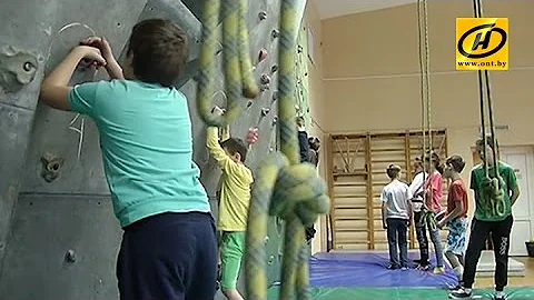 Скалолазание для детей - опасно или нет?