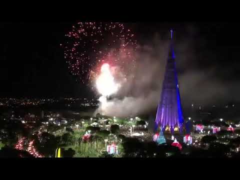 Abertura do Natal em Maringá reúne mais de 60 mil pessoas