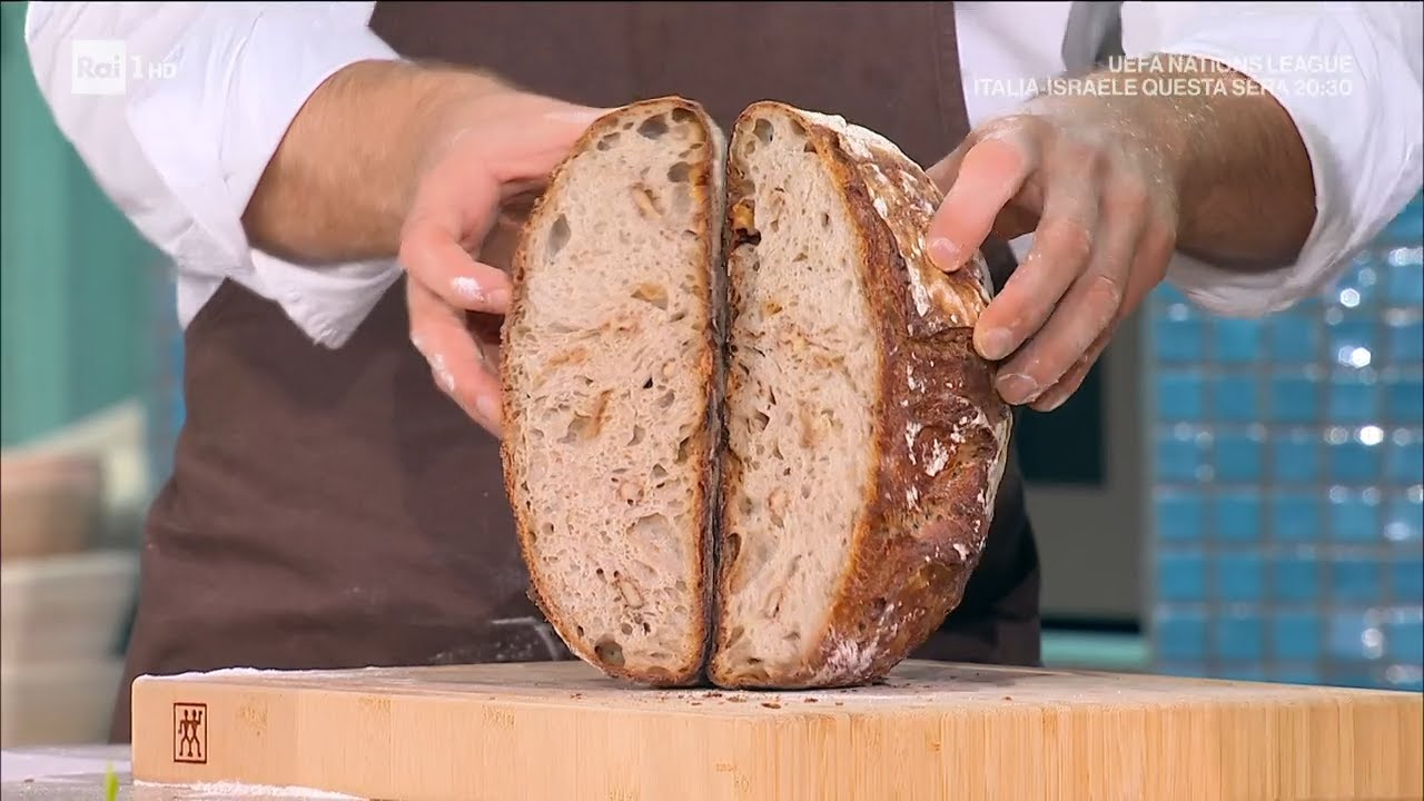 Pane con noci e fichi - È sempre mezzogiorno 14/10/2024