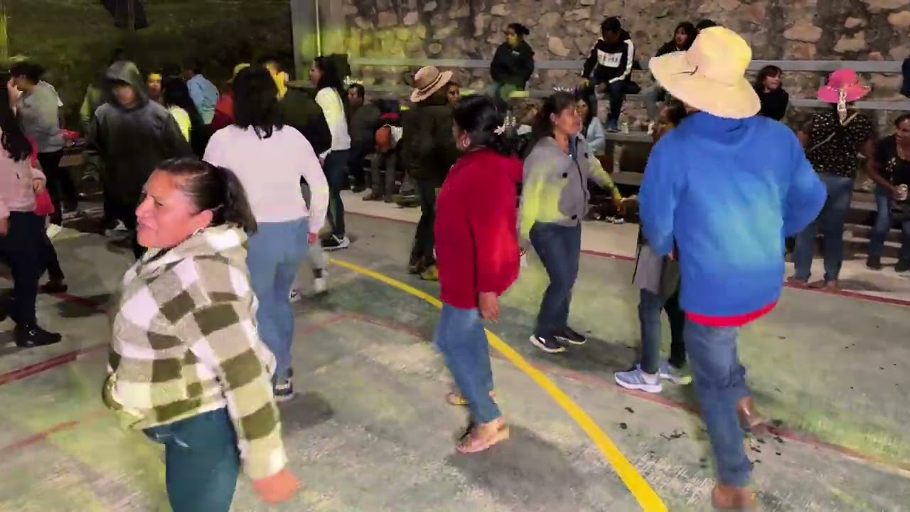 Regino Aguilar y Los del Talento RG en Xochiatenco  Gro. 2024 DVD 3