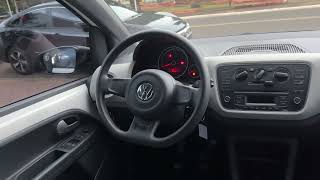 VW UP Track 1.0 2017