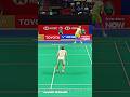 Kunlavut Vitidsarn silencing the rally, then raising the crowd noise 🤯💥 #shorts #badminton