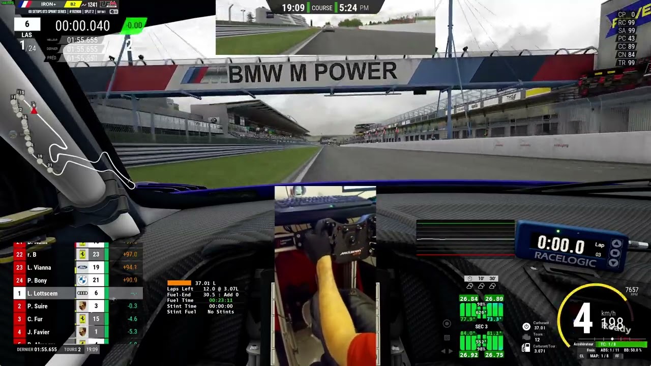 1er au tour 1, virage 1,  jusqu'a ...? (Suspense insoutenable ;-) )