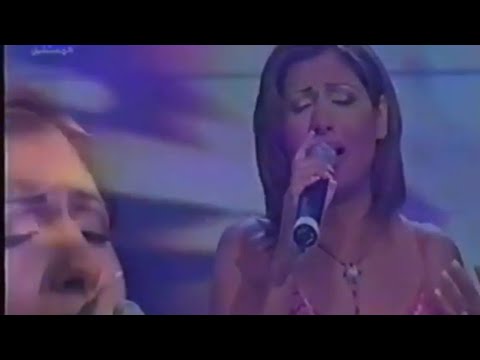 رويدا عطية تغني خليك هنا خليك في سوبر ستار 2003