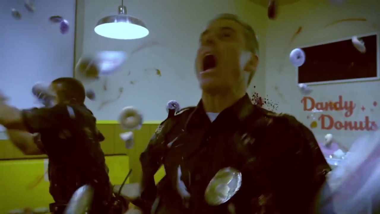 L'attaque Des Donuts Tueurs L'ATTAQUE DES DONUTS TUEURS Bande Annonce Comédie Horreur 2017 - YouTube