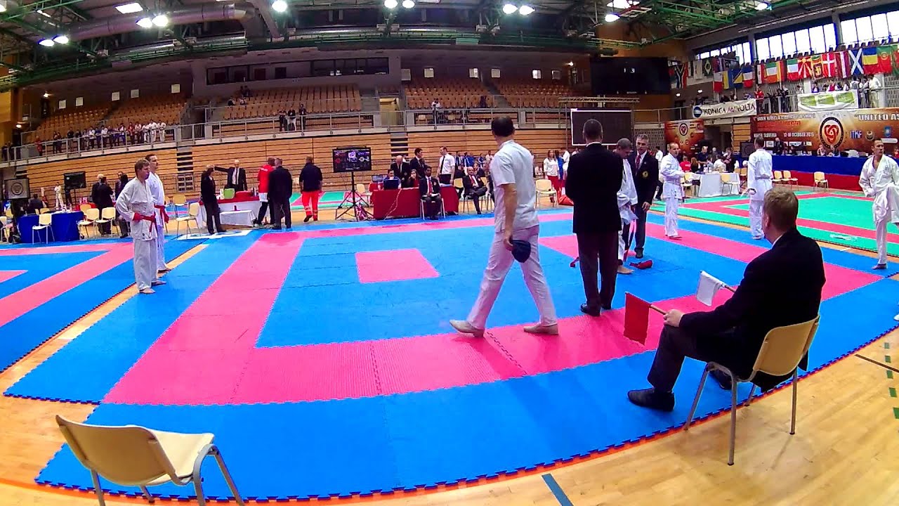MS UWK 2015 - Slovenia - kumite rotation team  masters - CZE (CAOKK) vs. CZE (CABK)