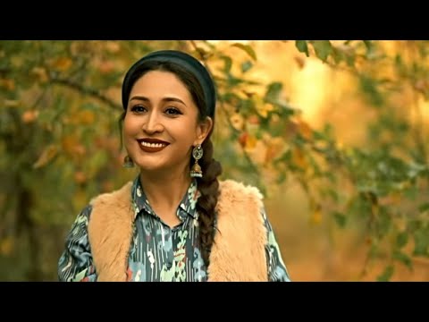 Uyghur folk song   Almilar pishay deptu English Subtitles