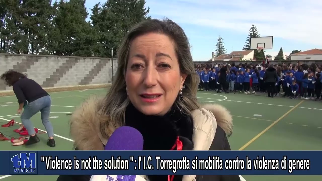 "Violence is not the solution": l'I.C. Torregrotta si mobilita contro la violenza di genere
