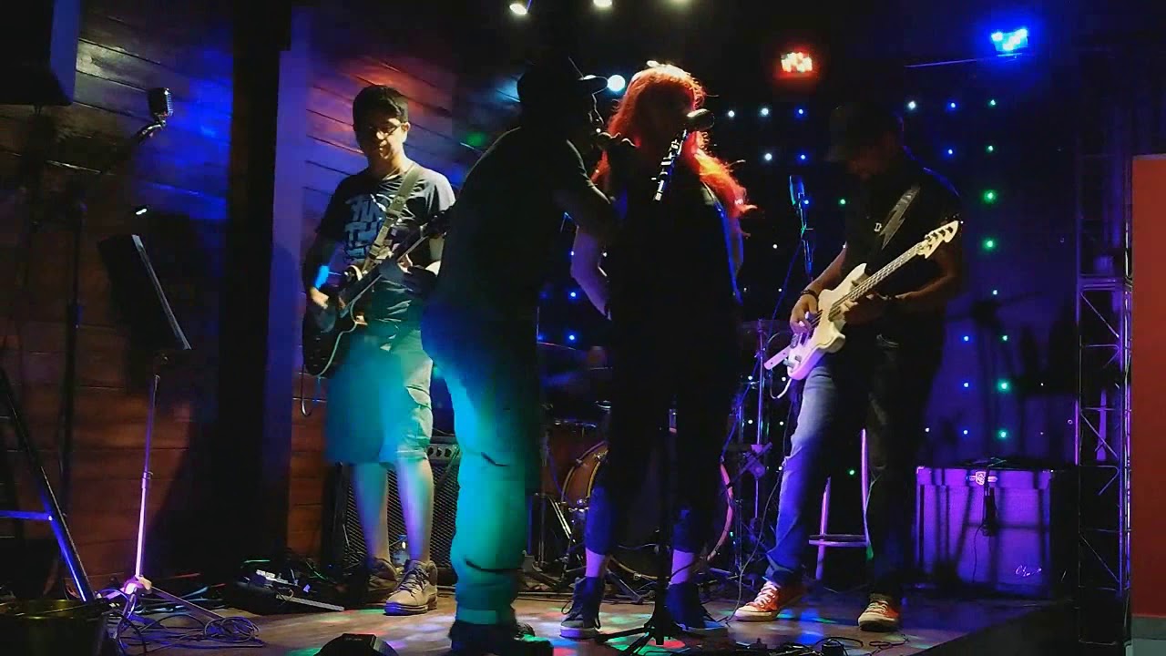 A dois passos do paraiso _ Paulo Cat e Geisy cover Blitz - YouTube