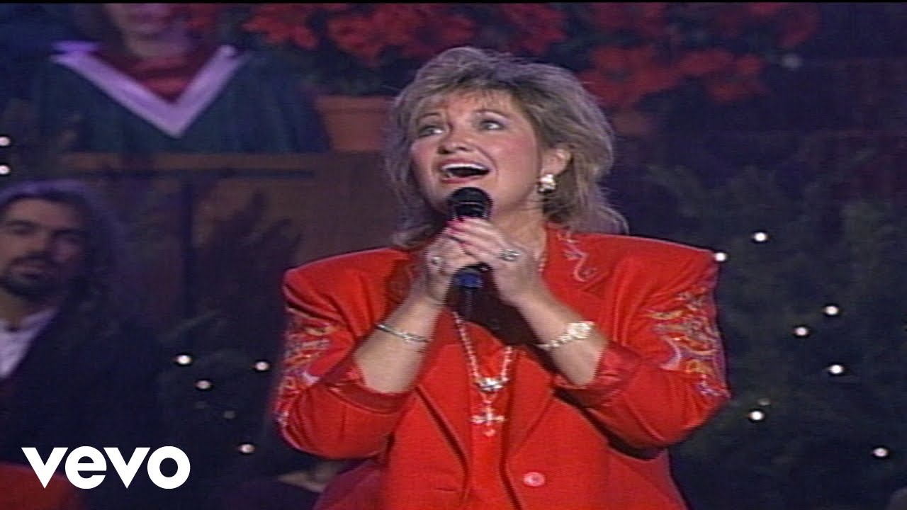 Bill & Gloria Gaither - O Little Town of Bethlehem [Live] ft. Ann Downing