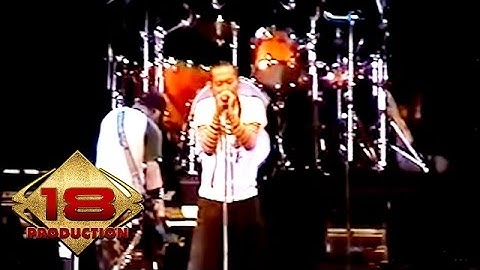 Pas Band - Kembali (Live Konser Yogyakarta 26 Desember 2005)