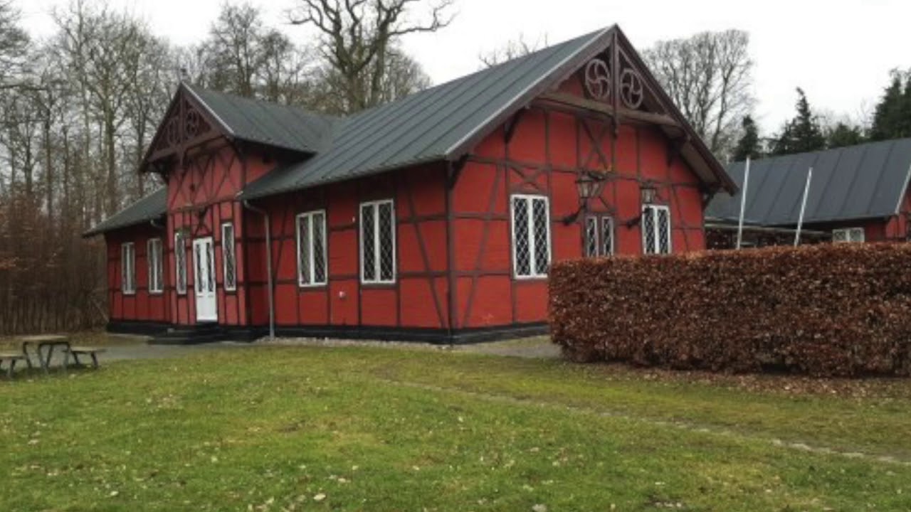 Revy på Restaurant Sommerlyst i Korsør - 11/08/17