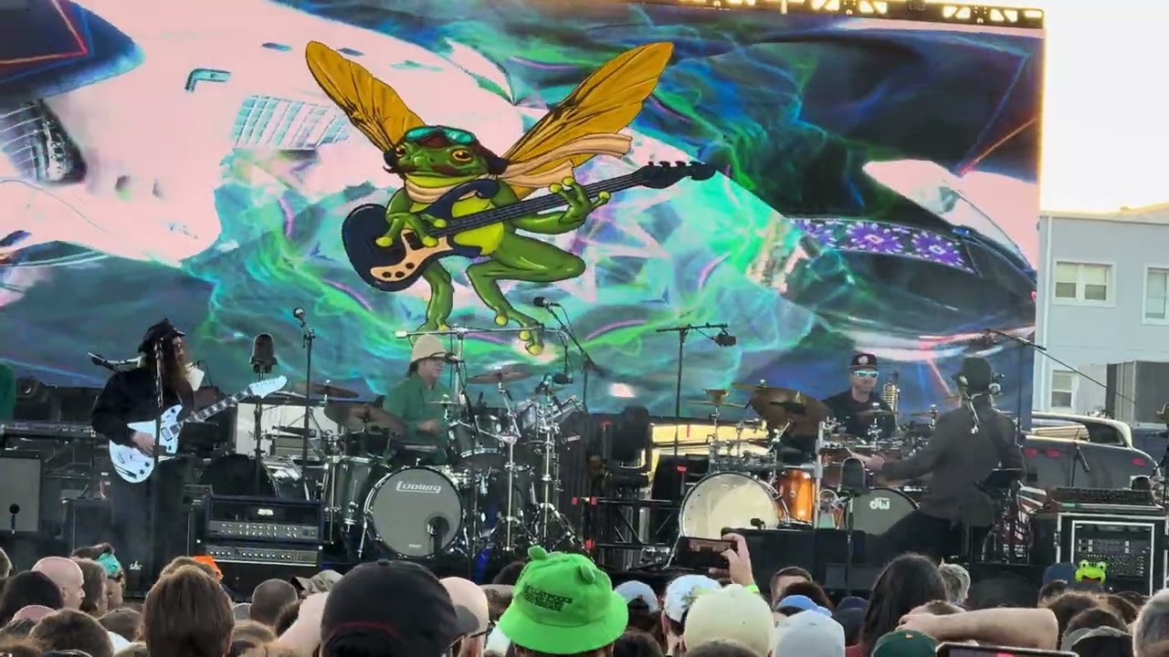 Les Claypool's Frog Brigade. Asbury Park NJ. 6-13-2026 - YouTube