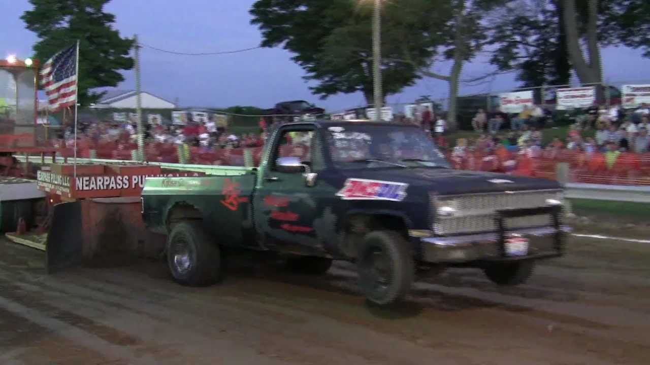 CHEVY TRUCK PULL 2 WHEEL DRIVE SMALL BLOCK CAMDEN MICH YouTube