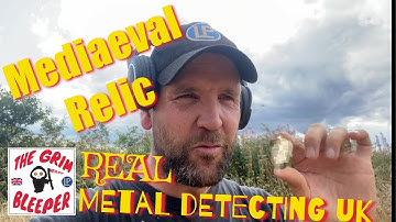 STUBBLE FRESH STUBBLE BRINGS THE GOOD STUFF METAL DETECTING ENGLAND
