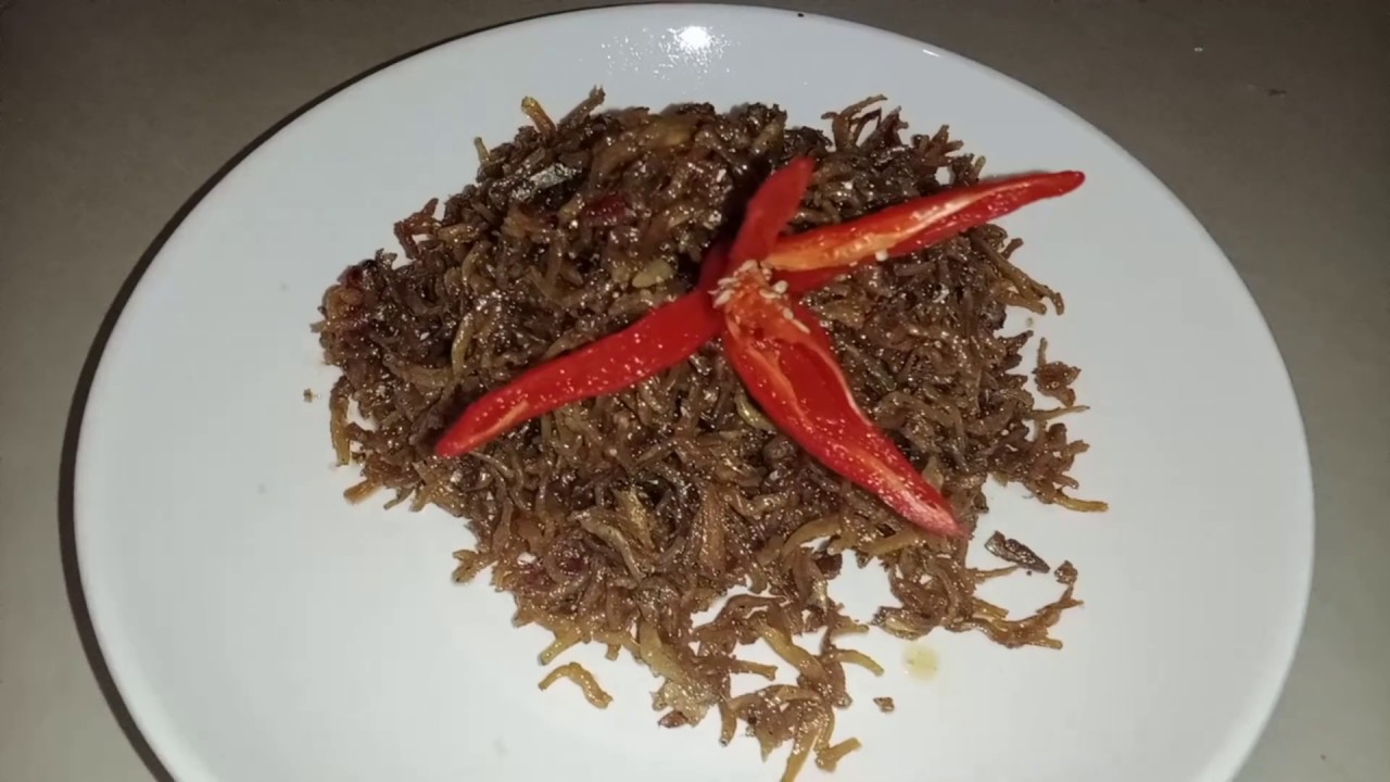 ikan bilis masak asam