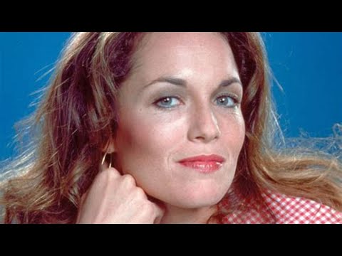 Behind Catherine Bach Pic - xedr40q