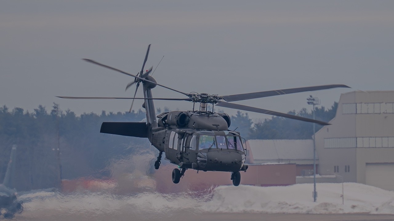151st Aviation Regiment UH-60L Blackhawk Lifts Off after a Stop-and-Go | Pease ANGB (PSM)