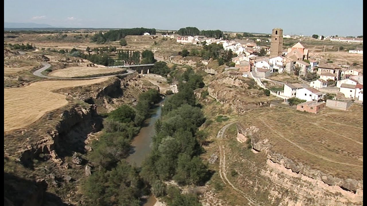 Puente romano de Pertusa. English subtitles are available.