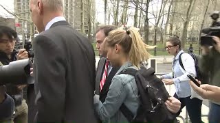 Allison Mack Leaves Courthouse