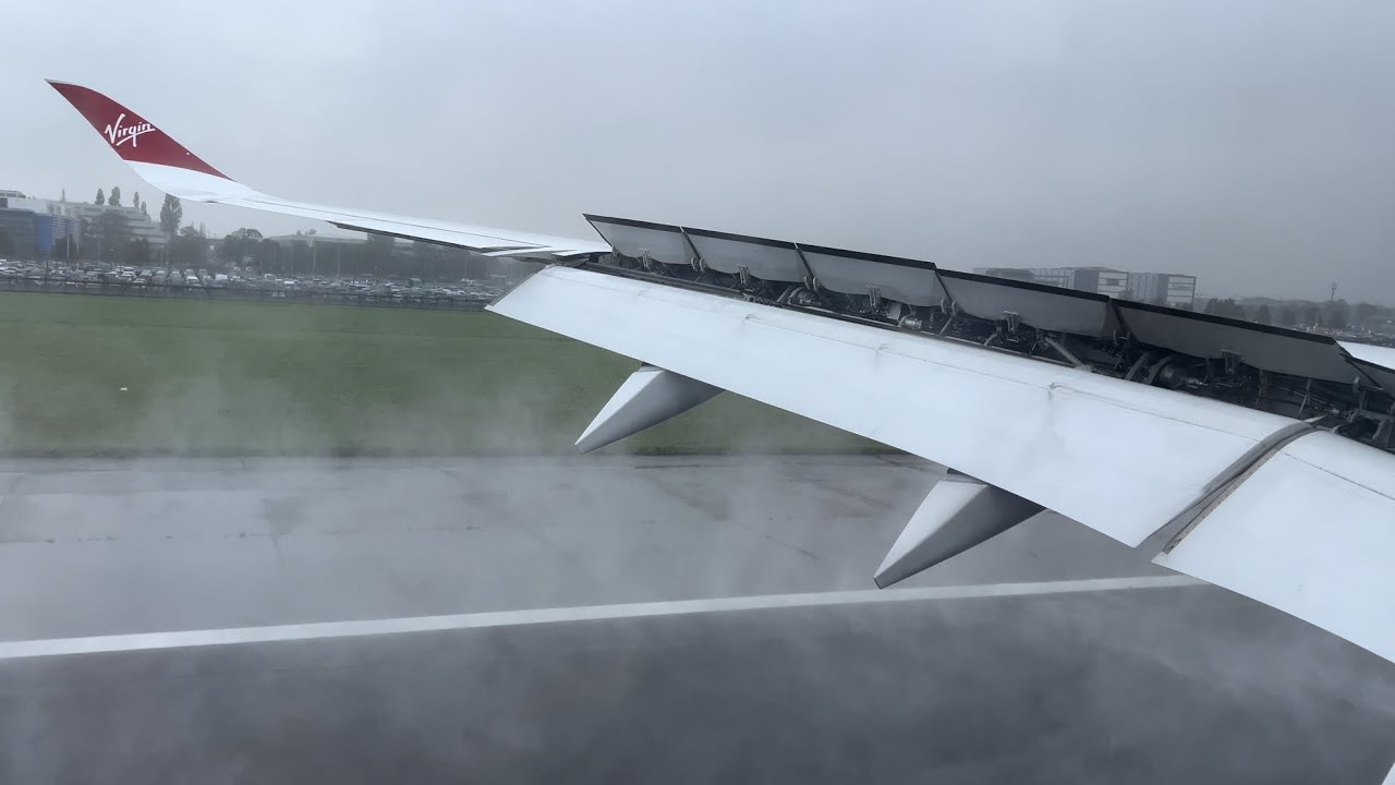 SMOOTH Virgin Atlantic A350-1000 landing in London Heathrow