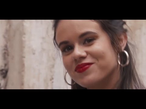 KOLA LOKA - El Disfrazado (Official Video HD) 