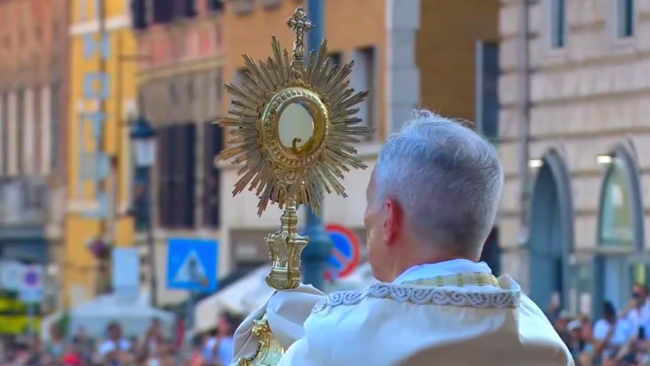 Corpus Christi celebrado pelo Papa Leão XIV - YouTube