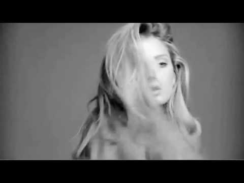 FRINGED FEAT. LILY DONALDSON BY NICK KNIGHT/SHOWST...