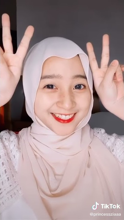 TikTok Princessziaaa Nael Dsaint Jamilahh (Jennifer Divanca) - 15 June 2020