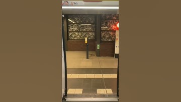 Abfahrtsignal auf der U2 Berlin mit ein typ IK zug mit alte ansage | ÖPNV Berlin