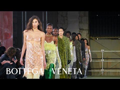 Bottega Veneta Winter 22 Show