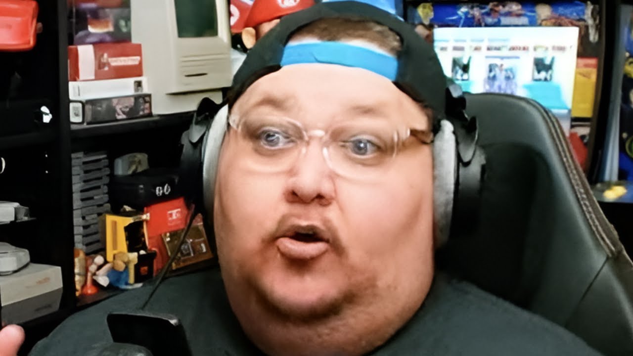 This Youtuber Is Pretending To Be Trans For Attention