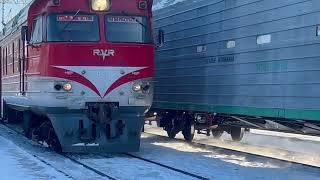 Siemens Er20 freight train and Dr1 Vilnius - Marcinkonys in Voke station.